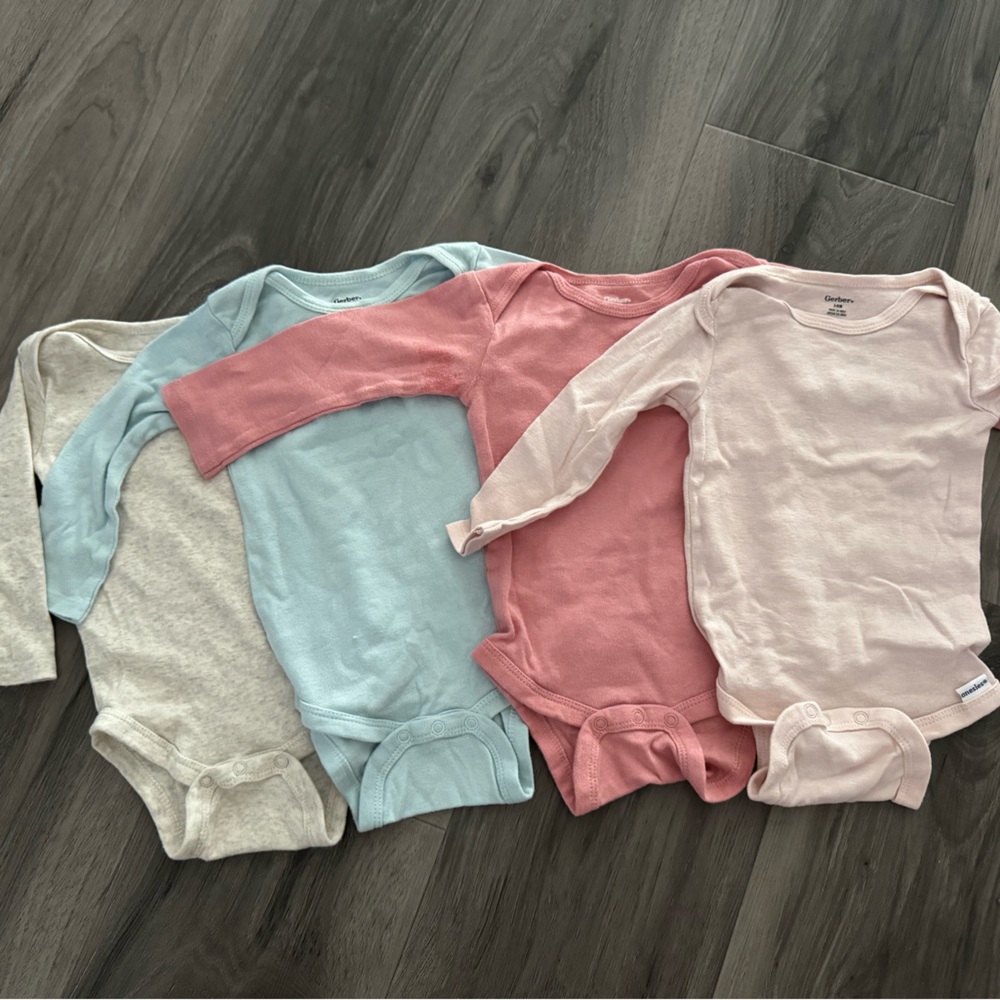 Gerber Kids Bodysuits in Cream, Blue, and Pink